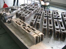 振動平臺消除小型構(gòu)件殘余應(yīng)力